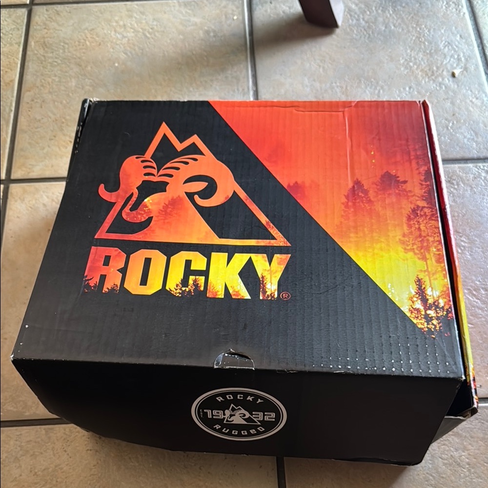 Rocky Fire Shoes W6.5